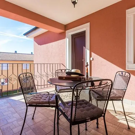 Edi Apartment Funtana